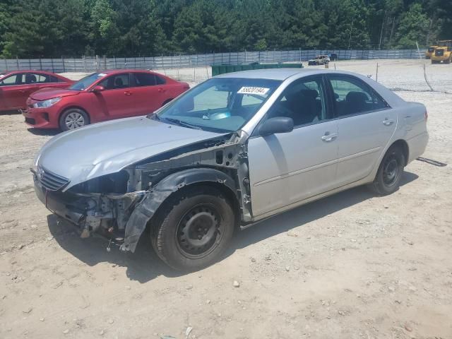 2005 Toyota Camry LE