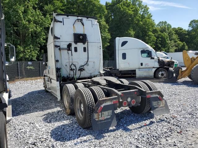 2017 Freightliner Cascadia 125