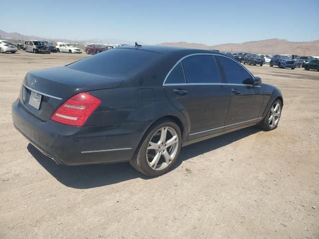 2013 Mercedes-Benz S 550