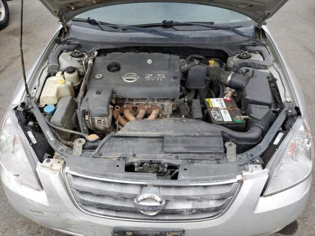 2003 Nissan Altima Base