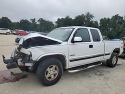 Salvage vehicles for parts for sale at auction: 2001 Chevrolet Silverado K1500