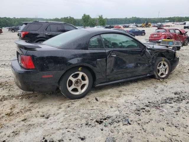 2003 Ford Mustang