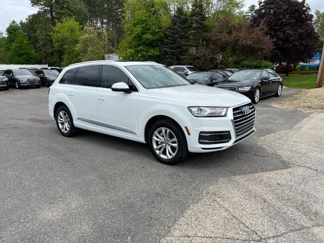 2017 Audi Q7 Premium Plus