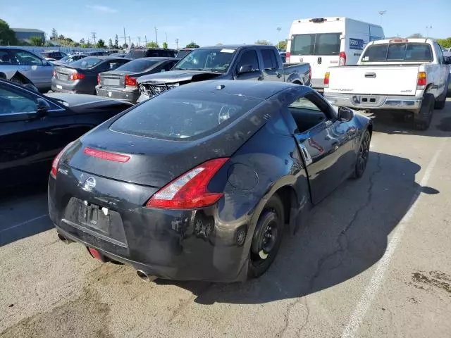 2016 Nissan 370Z Base