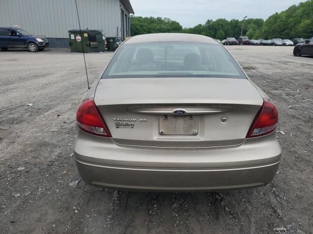 2005 Ford Taurus SE