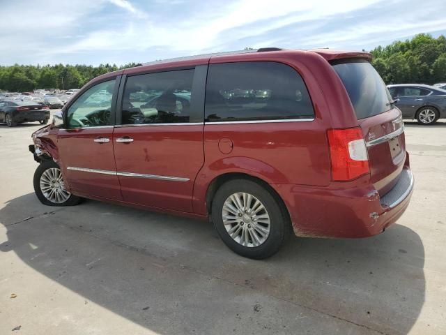 2013 Chrysler Town & Country Limited