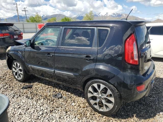 2013 KIA Soul +