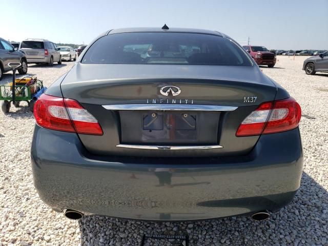 2011 Infiniti M37