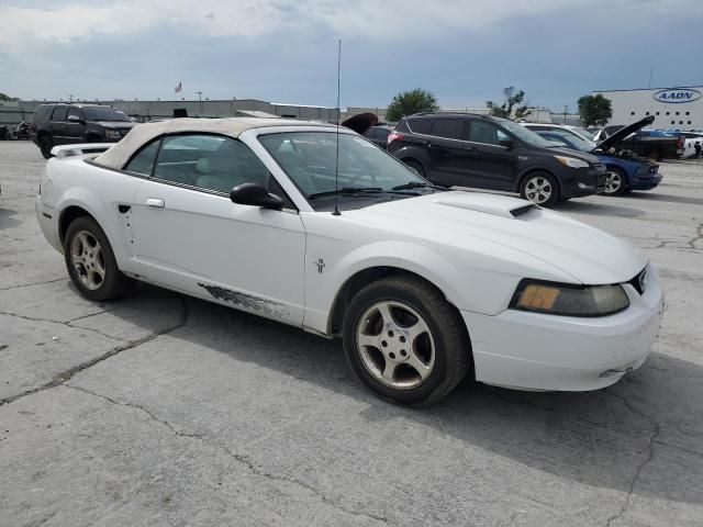 2003 Ford Mustang