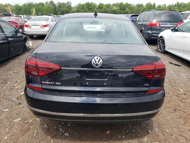 2017 Volkswagen Passat SEL Premium