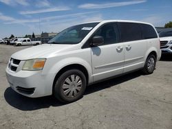 Salvage cars for sale at Bakersfield, CA auction: 2009 Dodge Grand Caravan SE