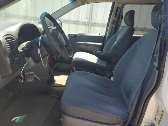 2007 Chrysler Town & Country LX