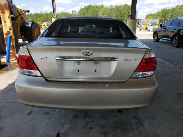 2005 Toyota Camry LE