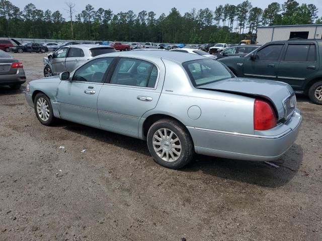 2007 Lincoln Town Car Signature