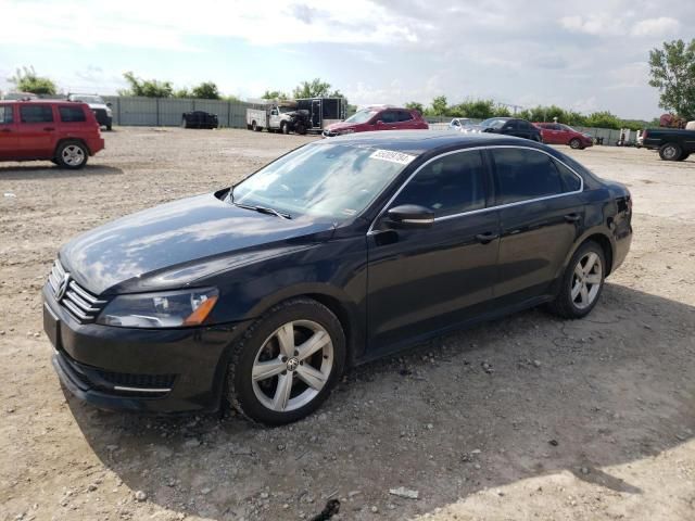 2013 Volkswagen Passat SE