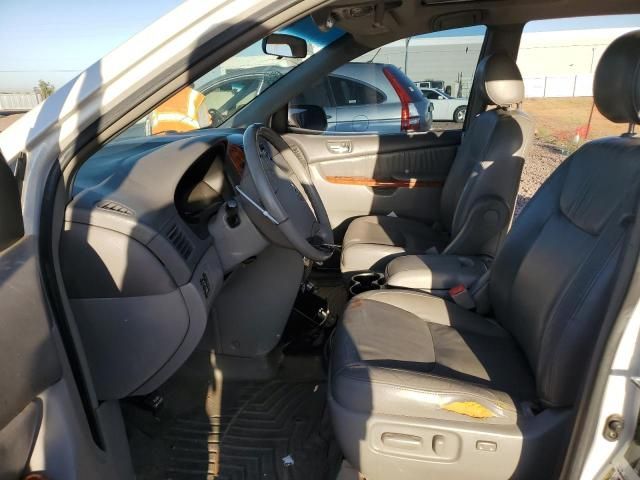 2008 Toyota Sienna XLE