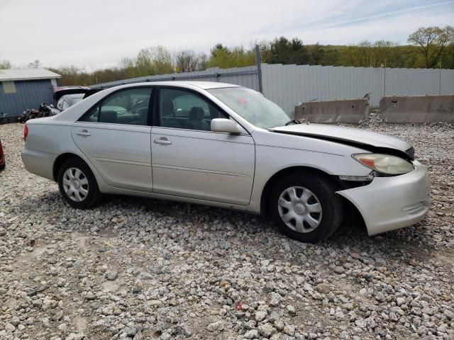 2004 Toyota Camry LE