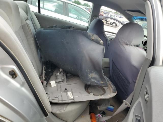 2004 Nissan Altima Base