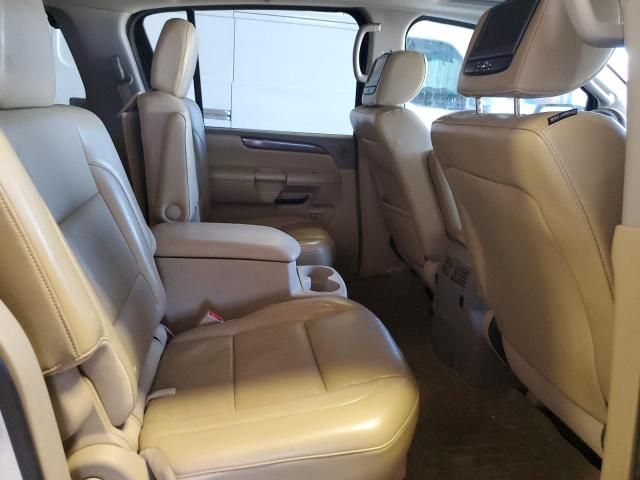 2013 Nissan Armada Platinum