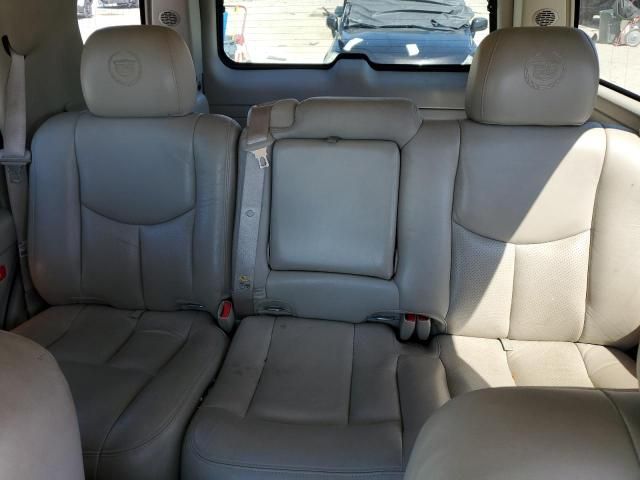 2003 Cadillac Escalade Luxury