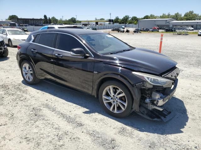 2017 Infiniti QX30 Base