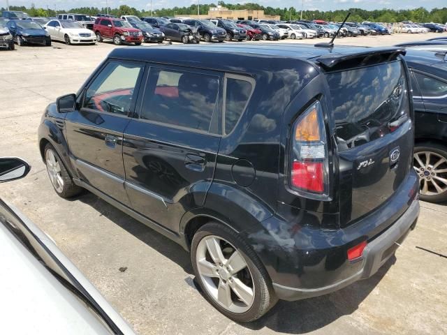 2010 KIA Soul +