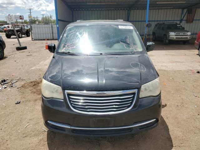 2012 Chrysler Town & Country Touring