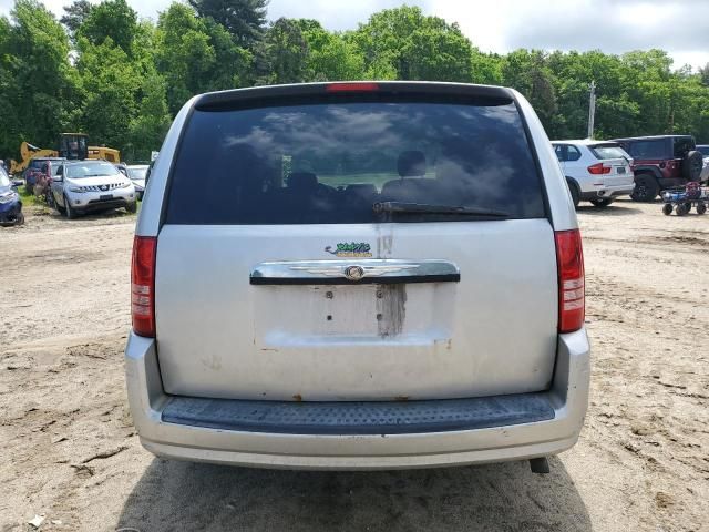 2009 Chrysler Town & Country LX