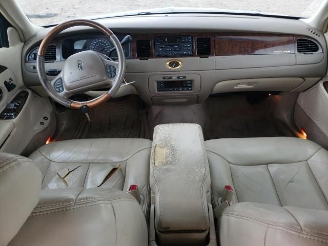 2000 Lincoln Town Car Cartier