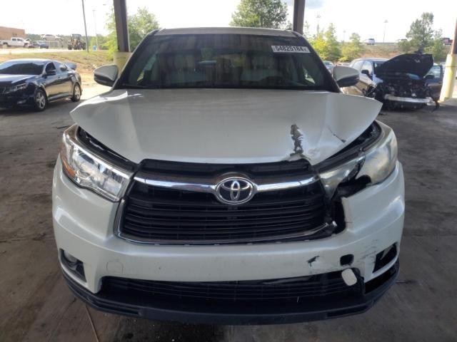 2015 Toyota Highlander LE