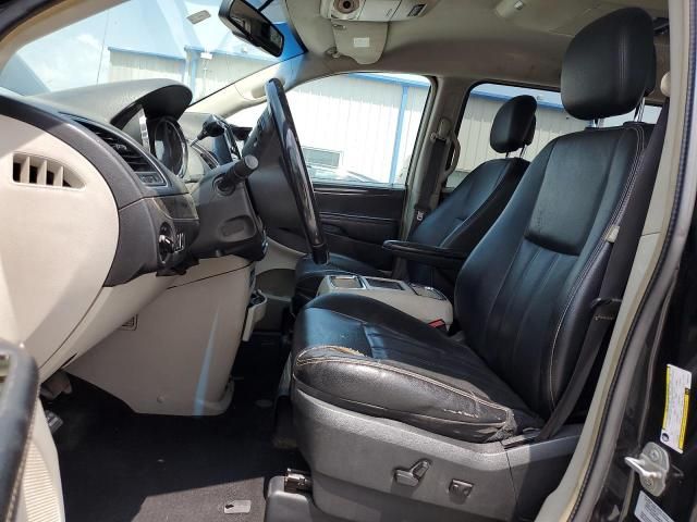 2015 Chrysler Town & Country Touring