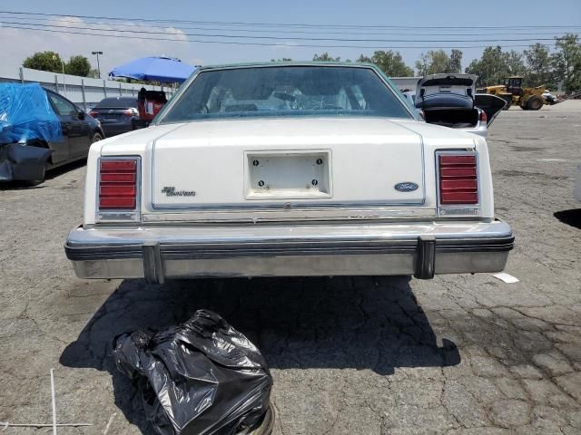 1985 Ford LTD Crown Victoria