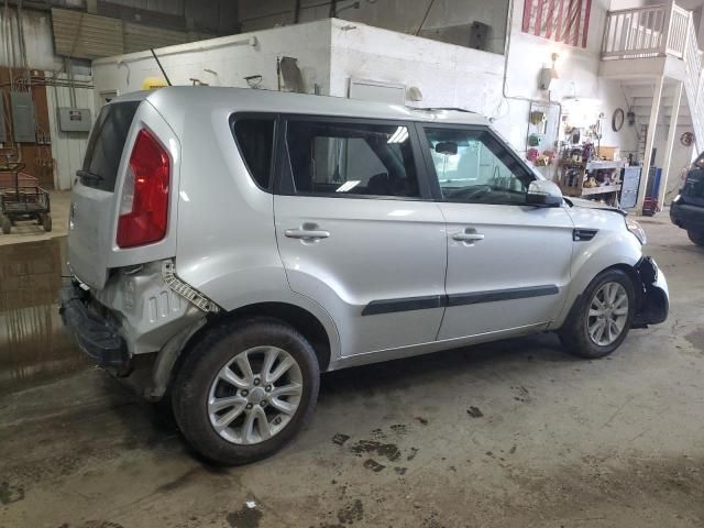 2013 KIA Soul +