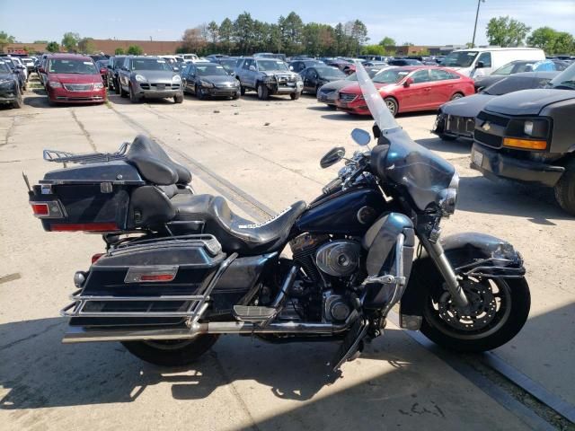 2004 Harley-Davidson Flhtcui