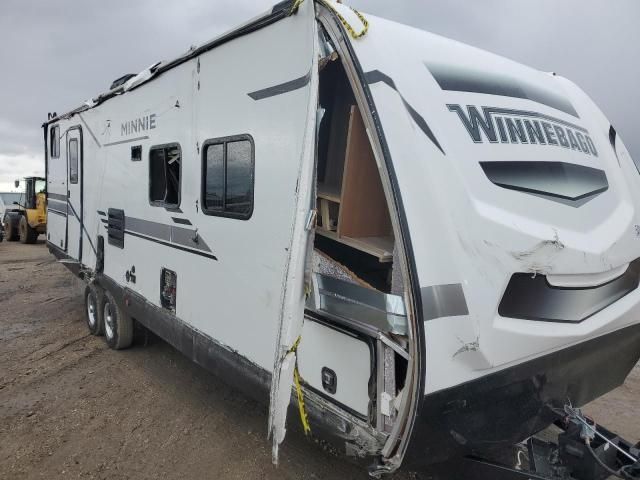 2021 Winnebago Minnie