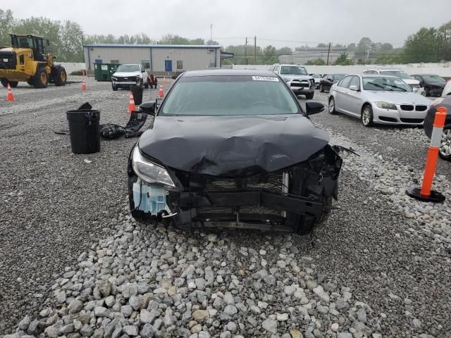 2013 Toyota Avalon Base