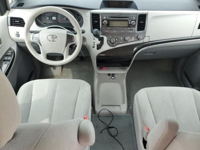 2014 Toyota Sienna