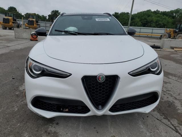 2020 Alfa Romeo Stelvio TI