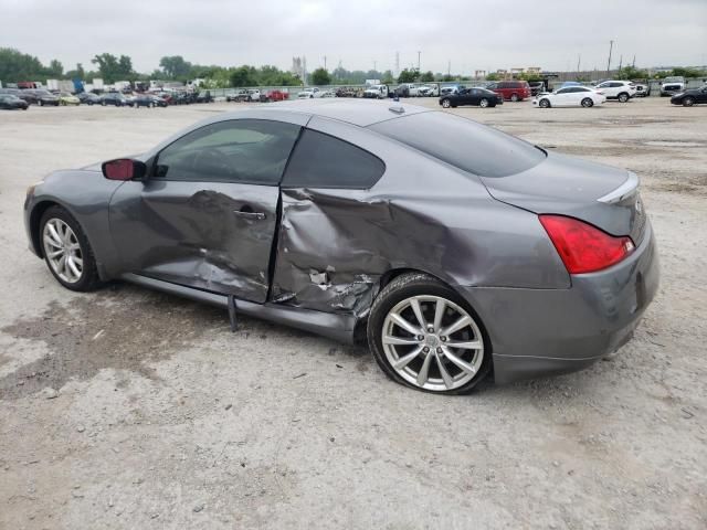 2011 Infiniti G37