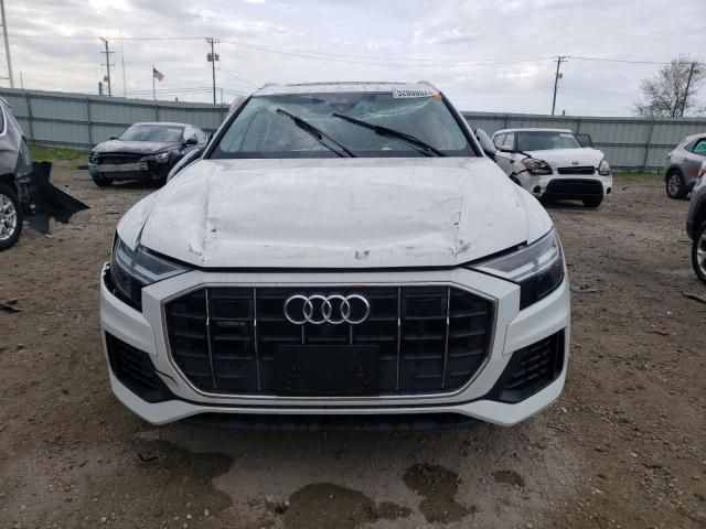 2022 Audi Q8 Premium Plus