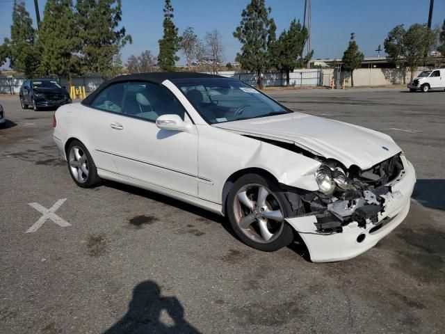 2005 Mercedes-Benz CLK 320