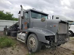 Freightliner Vehiculos salvage en venta: 2001 Freightliner Conventional FLD120