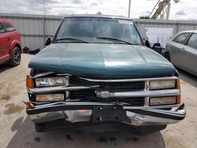 1998 Chevrolet Suburban C1500