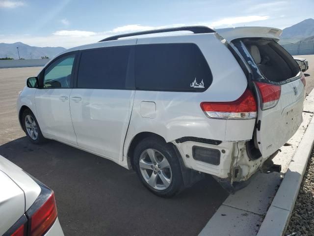 2012 Toyota Sienna LE