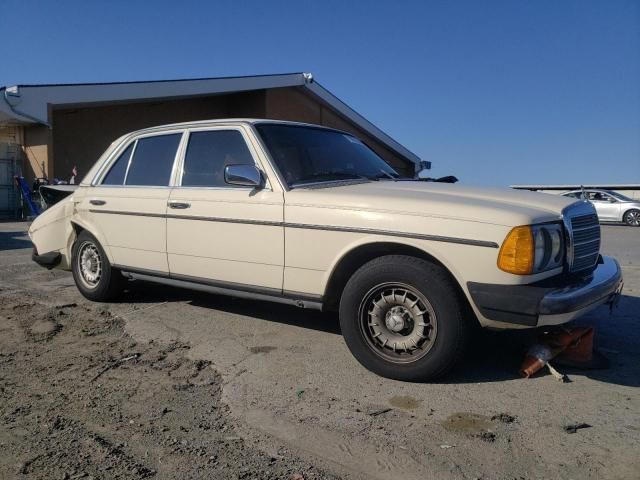 1984 Mercedes-Benz 300 DT