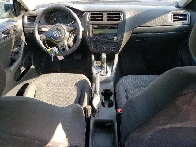 2011 Volkswagen Jetta Base