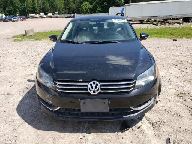 2012 Volkswagen Passat SE