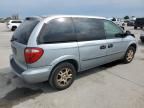 2003 Dodge Caravan SE