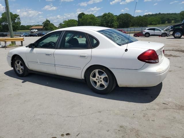 2005 Ford Taurus SE