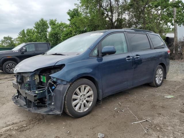 2011 Toyota Sienna XLE